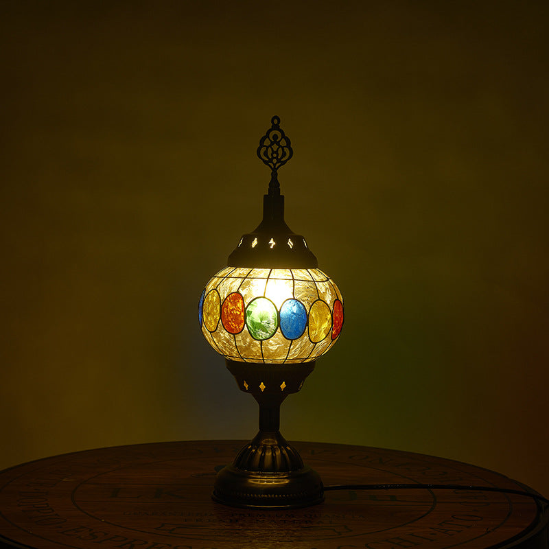 BowLift | Traditional Tiffany romantic oval iron enameled 1-light table lamp for the bedroom