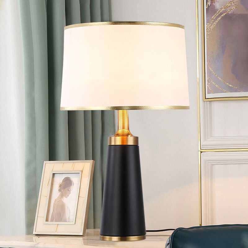 BowLift | Modern Transitional Cylinder Iron Fabric 1-Light Table Lamp for the Living Room