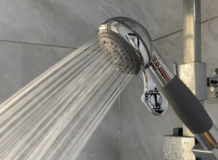 BowLift | EASYWASH – Safe showerhead with gentle modes for seniors & sensitive skin