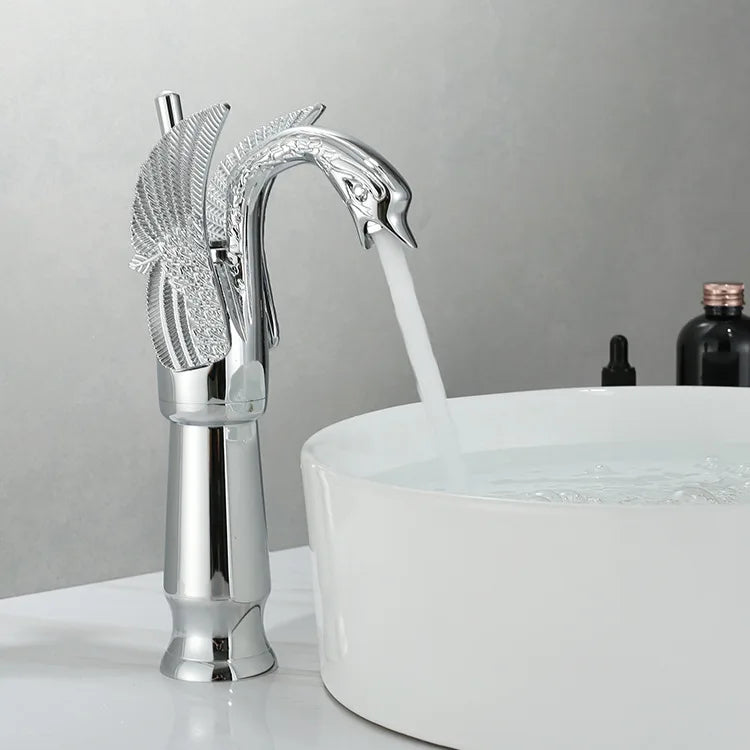BowLift | Swan Single Handle Golden Basin Faucet