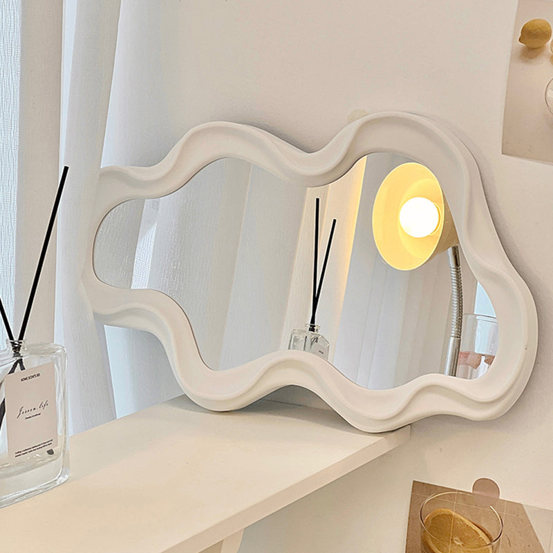 BowLift | Irregular Wave Wall Mirror
