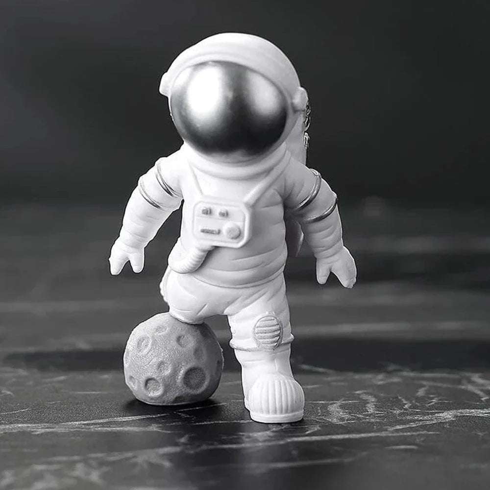 BowLift | Resin Astronaut Figure Statue Space Traveler Sculpture Educational Toy Desk Decoration Astronaut Model For Children Gift