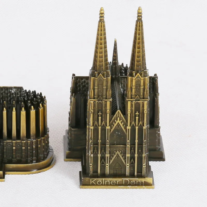 BowLift | Cologne Cathedral Model Metal Antique Bronze Germany Cologne Cathedral Building Figurine World Famous Landmark Architecture Decoration