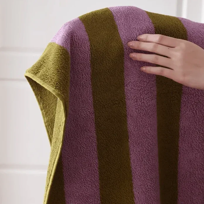 BowLift | Retro Stripes Towel (Chunky)