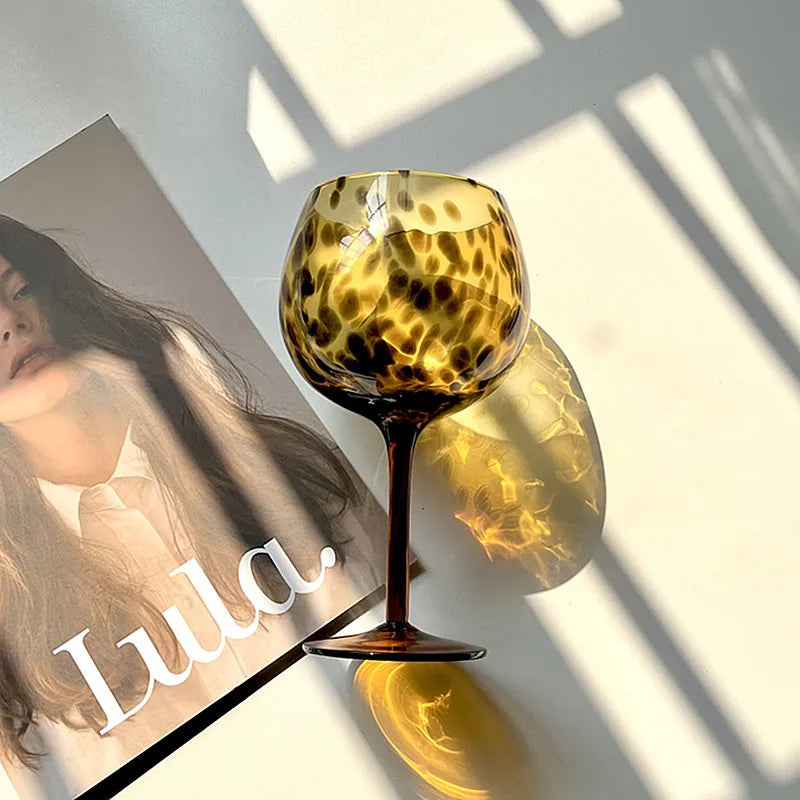 BowLift | Vintage Amber Leopard-Print Wine Glass
