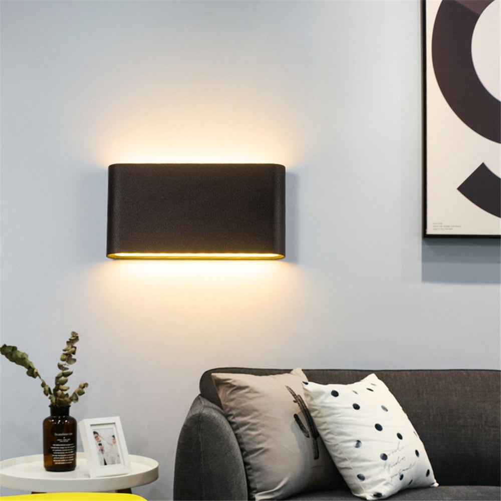 BowLift | GuardGlow – Waterproof Wall Lamp with Weather-Resistant Design