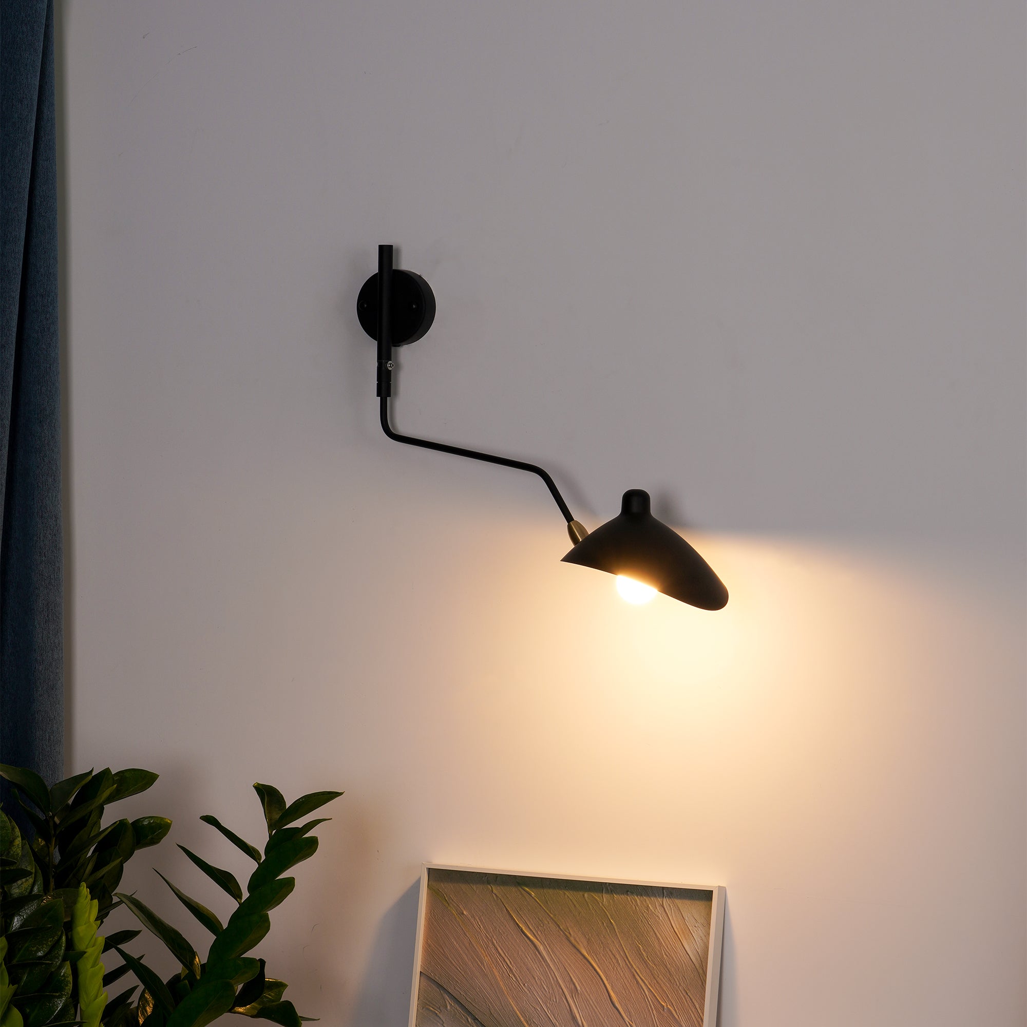 BowLift | Serge Mouille Wall Lamp