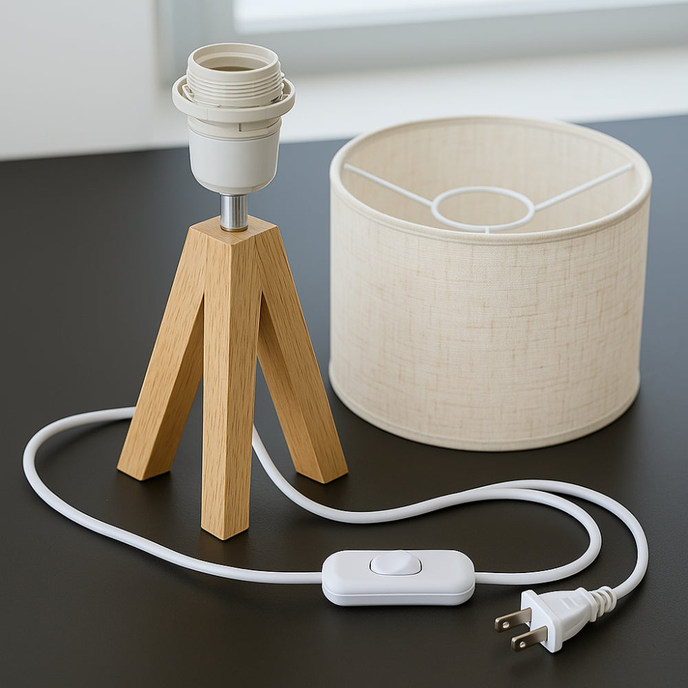 BowLift | Solara Minimalist Tripod Table Lamp