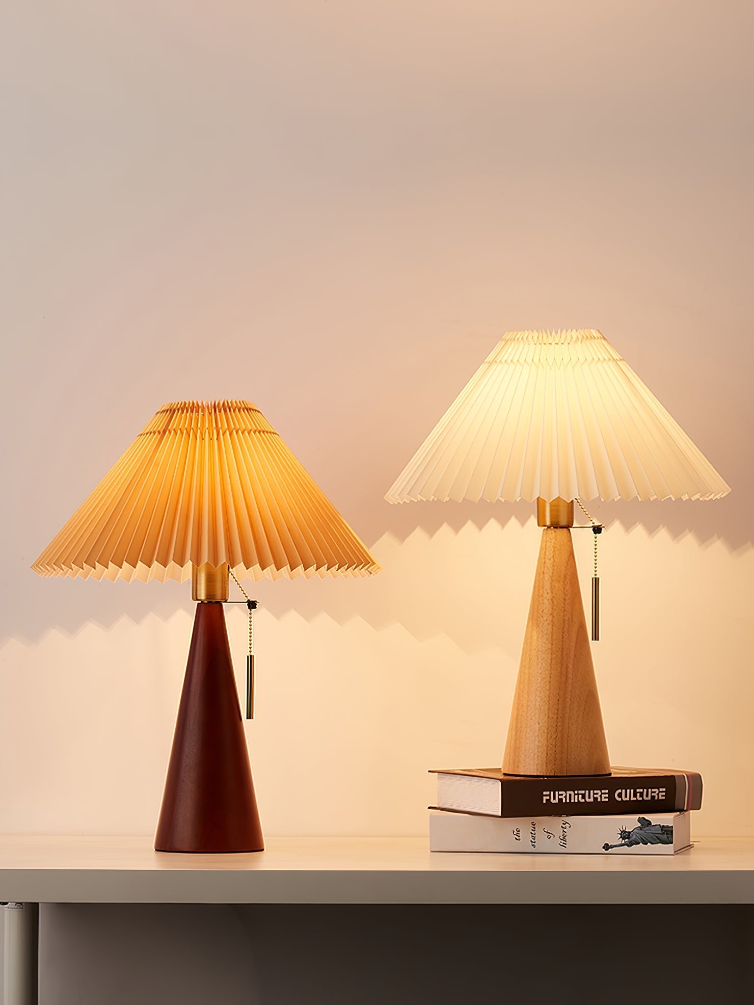 BowLift | AntiqueRadiance – Elegant Wood and Metal Table Lamp