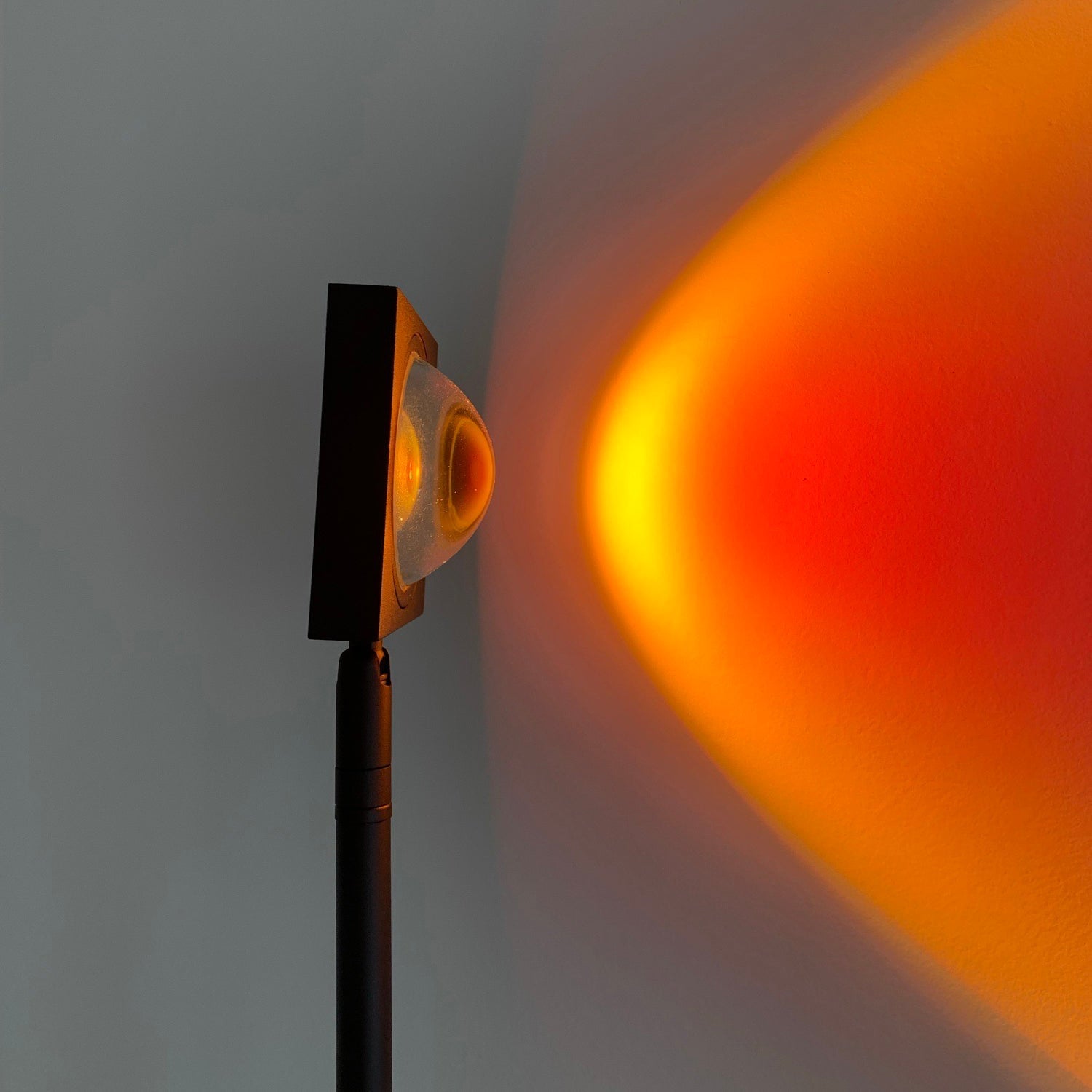 BowLift | Sunset Floor Lamp