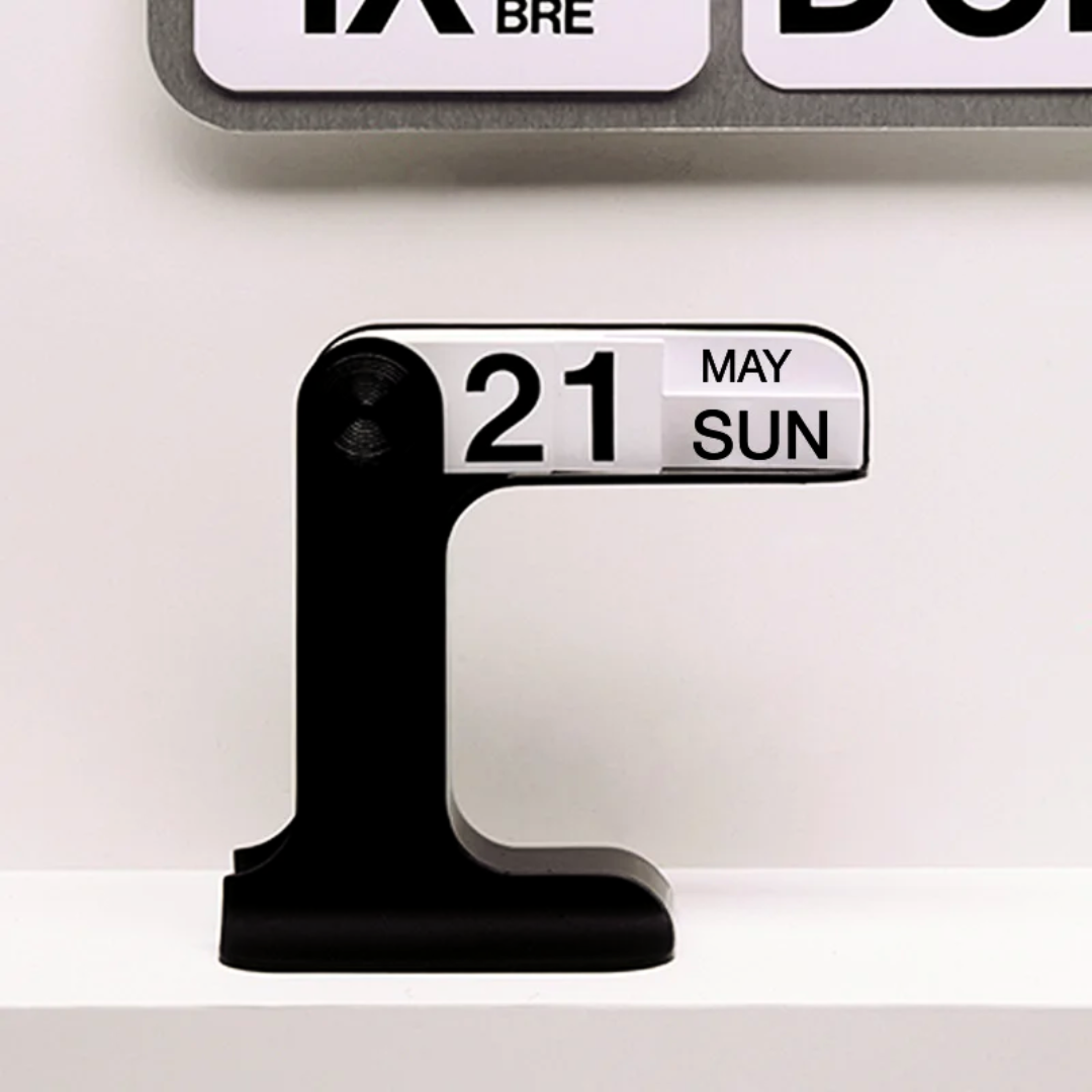 BowLift | The Everest Perpetual Calendar