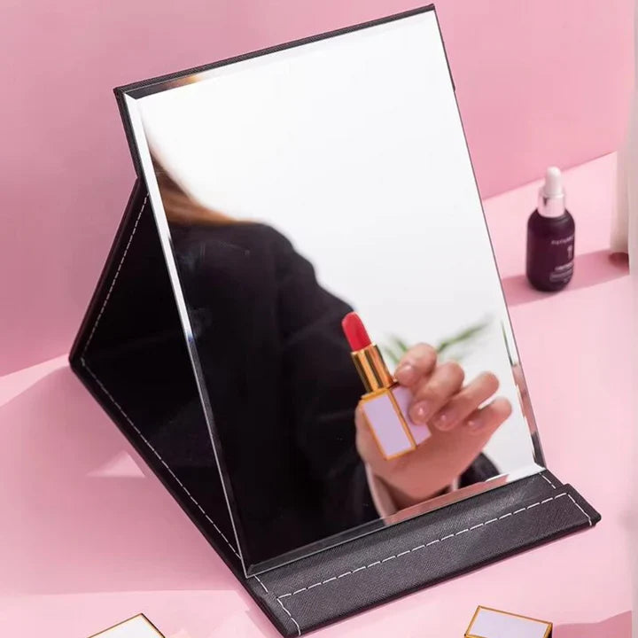 BowLift | Compact makeup mirror with stand