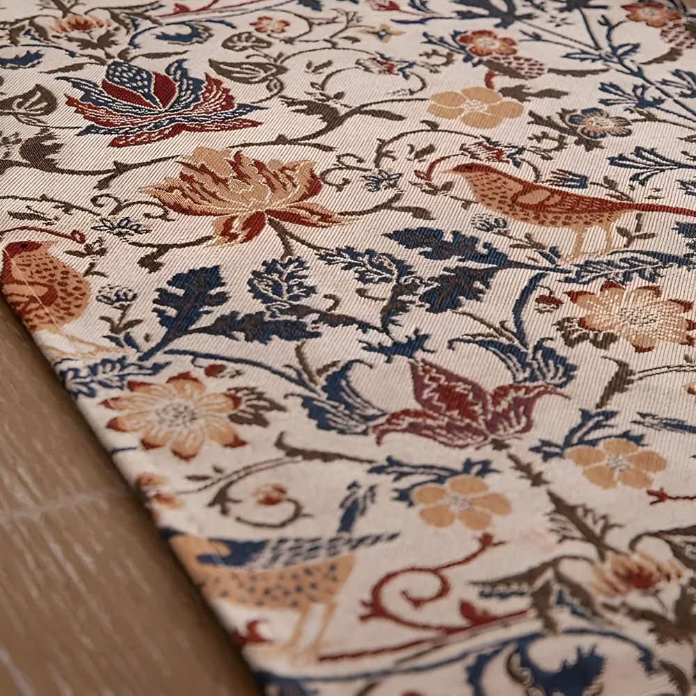 BowLift | Elegant table runner with floral and bird motif