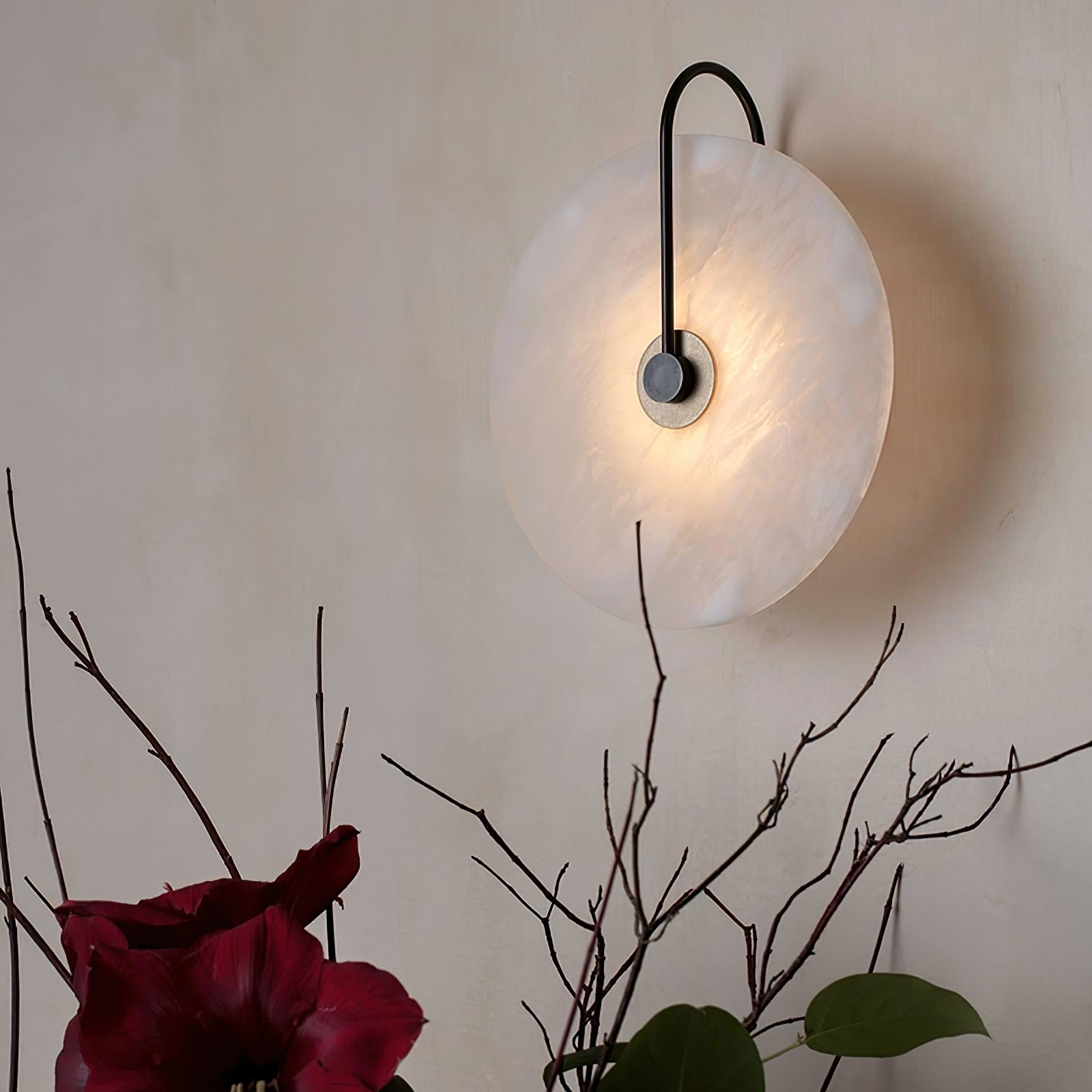 BowLift | White Alabaster Wall Lamp