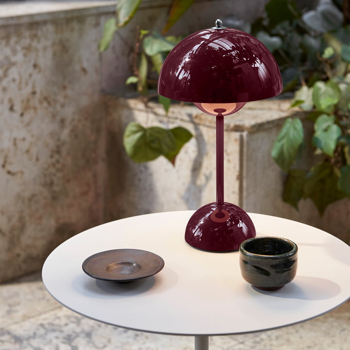 BowLift | LED Table Lamp Ambient Lighting Modern Interior