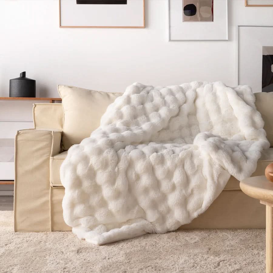 BowLift | Ultra-Soft Blanket for Cozy Ambiance