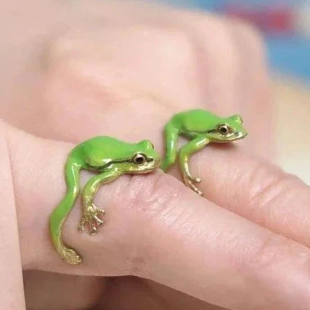 BowLift | FrogGlam - Elegant Tree Frog Ring & Earrings
