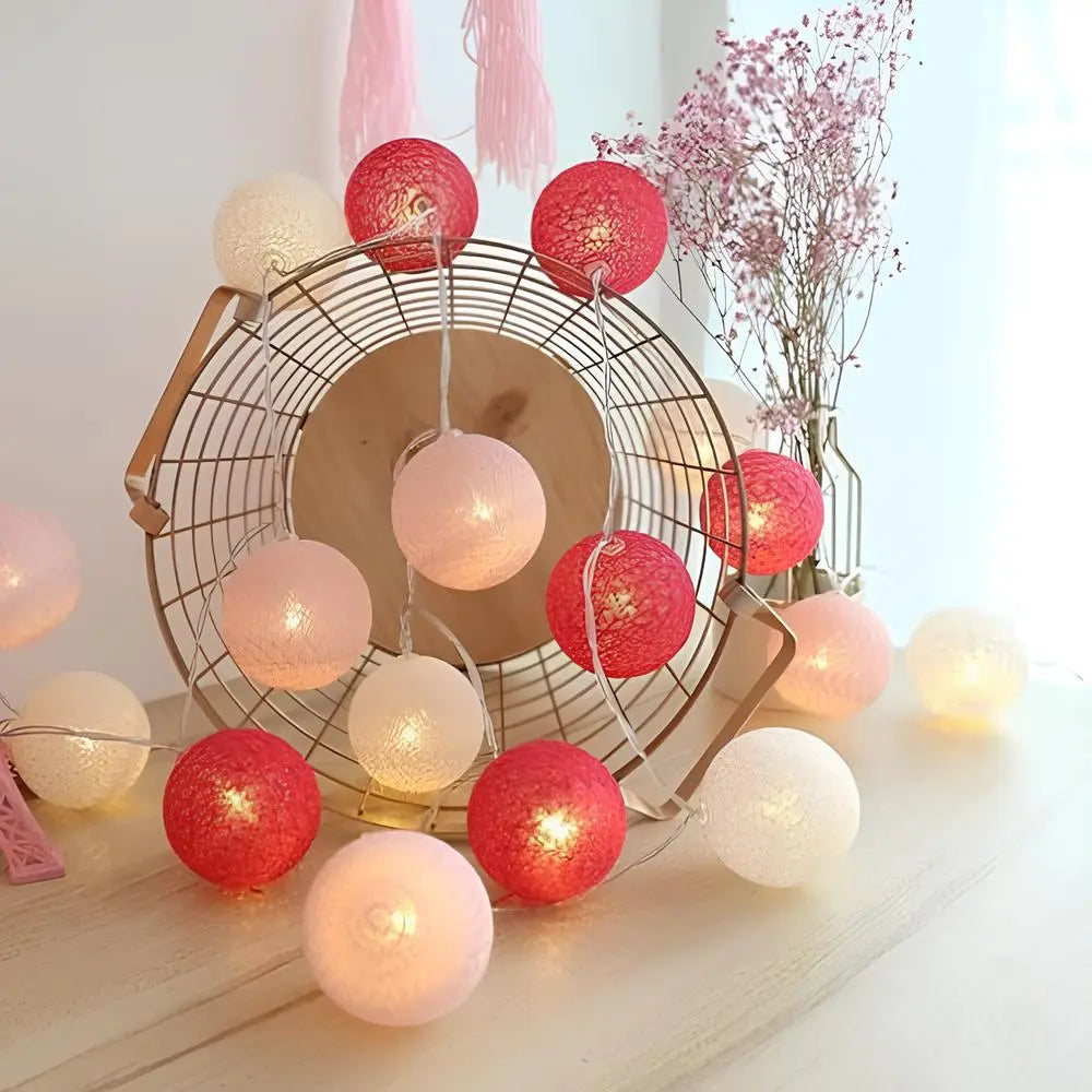 BowLift | Atmospheric Ball String Lights - LumaBreeze
