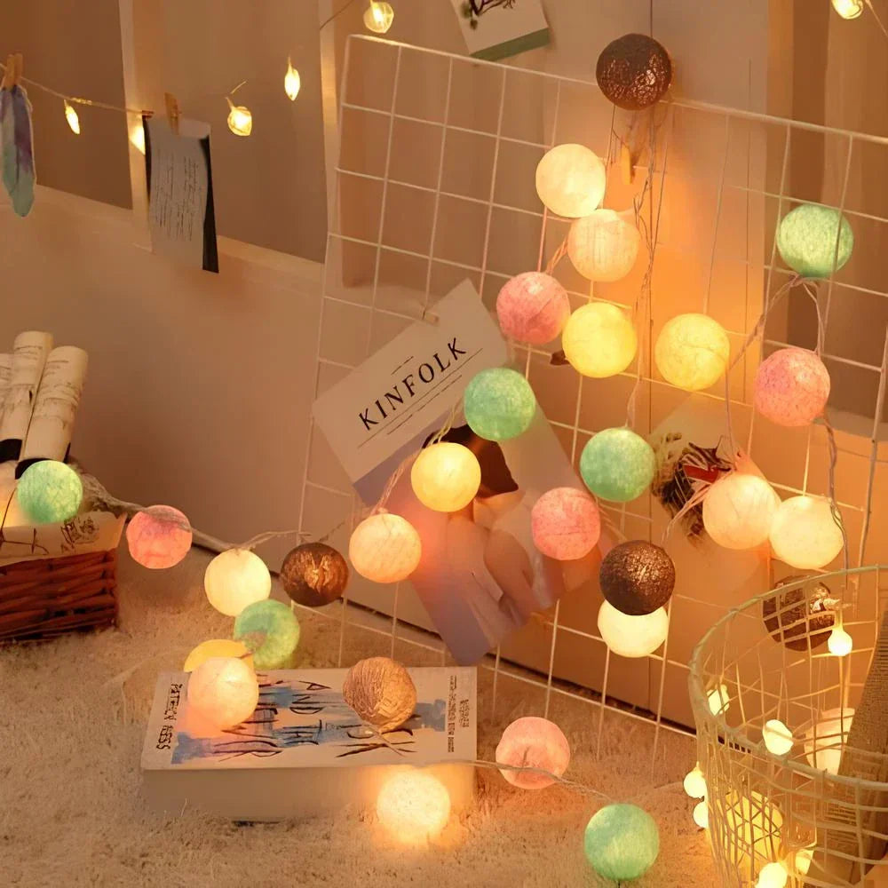 BowLift | Atmospheric Ball String Lights - LumaBreeze