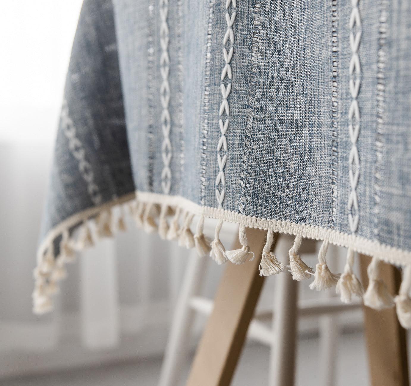 BowLift | Batillo Linen Tablecloth | Tablecloth, Indoor & Outdoor