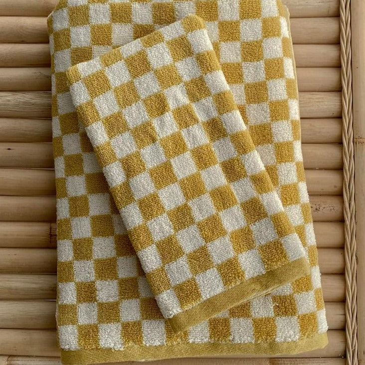 BowLift | Classic Checkerboard Towel Collection