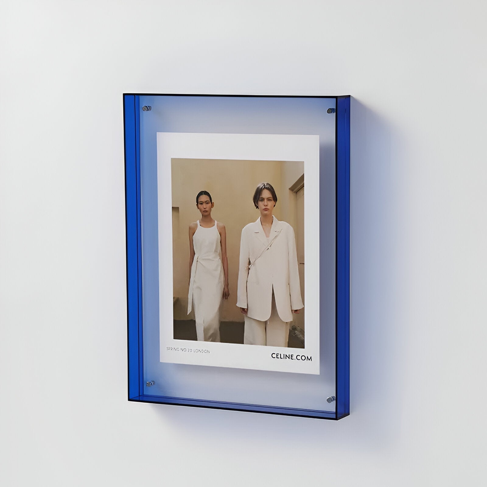 BowLift | Colorful transparent acrylic picture frame