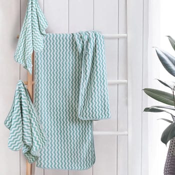 BowLift | Elysoria Coral Weave Towels | Plush, durable towels with maximum absorbency and quick-dry