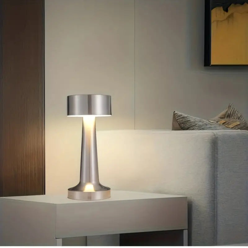 BowLift | Stylish, vintage-inspired table lamp for a cozy atmosphere