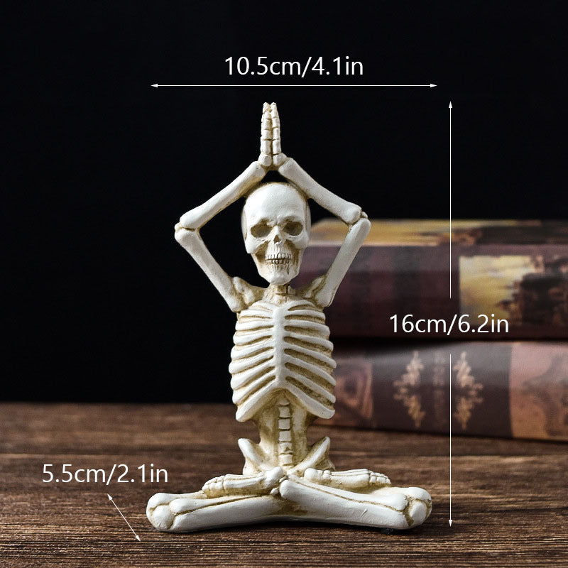 BowLift | Halloween Figurine – Resin Ornament in Vintage White or Black