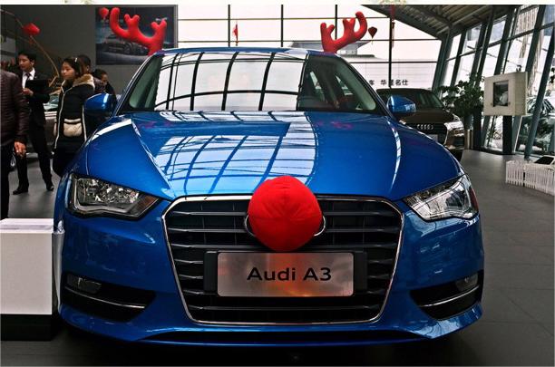 BowLift | Funny Christmas Car Antlers Decoration