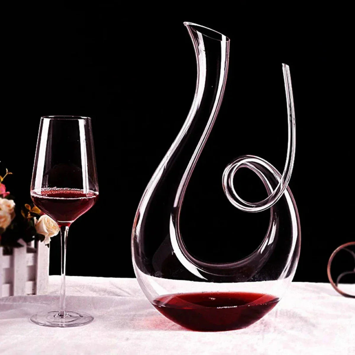 BowLift | Exclusive Wine Decanter Made of Pure Lead-Free Crystal