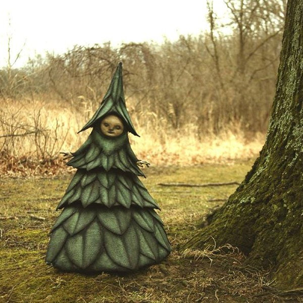 BowLift | DarkWitch Statues – Dark Resin Witch Statues for Halloween & Gothic Decoration