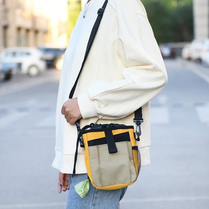 BowLift | Dog Treat Training Bag