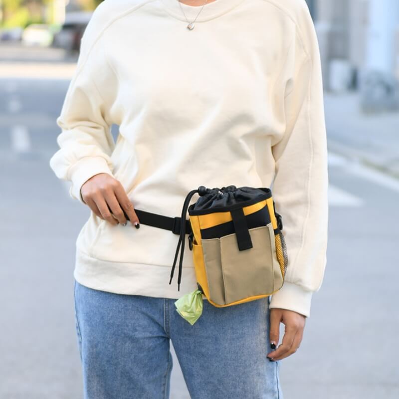 BowLift | Dog Treat Training Bag