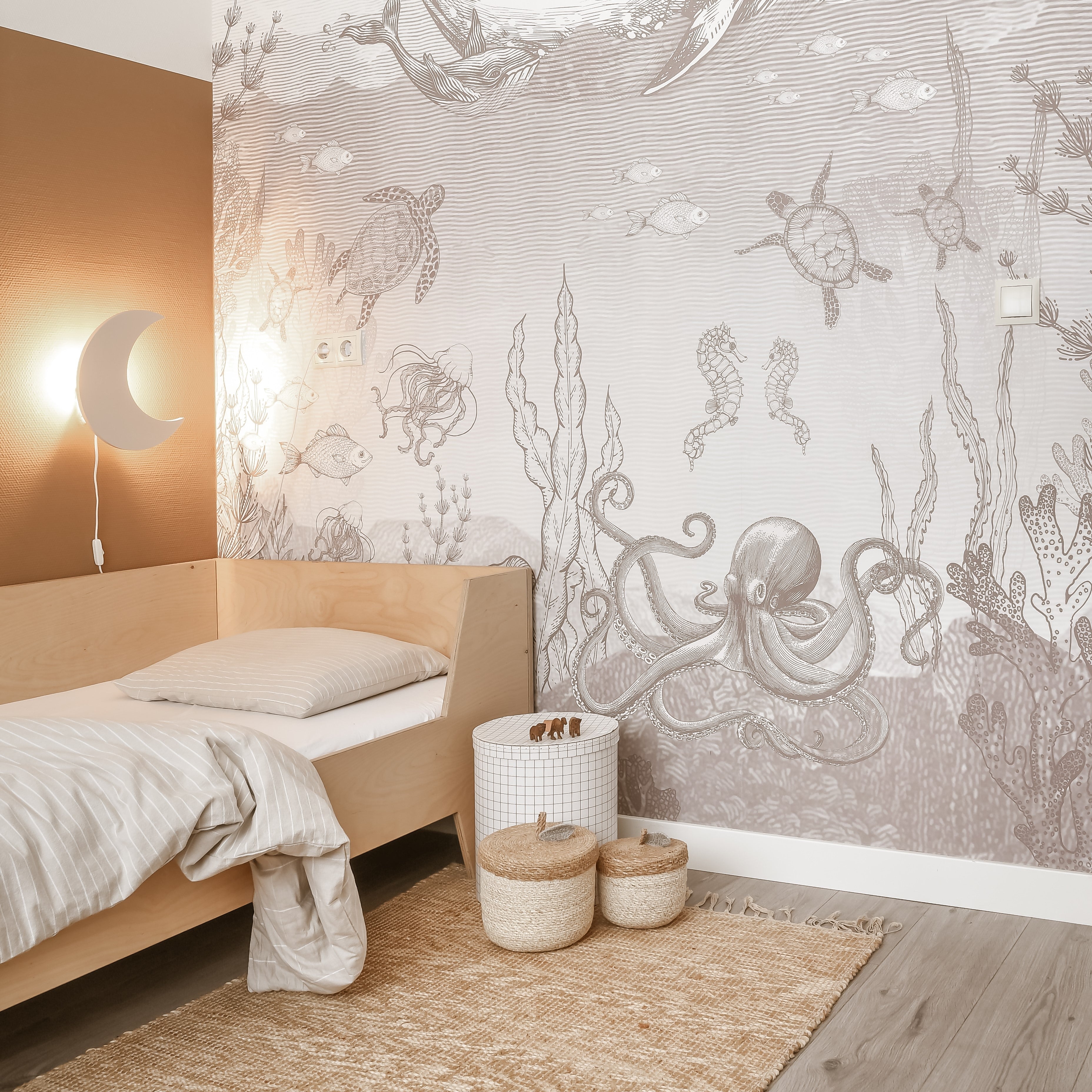 BowLift | Wooden Moon-Shaped Night Light for Kids