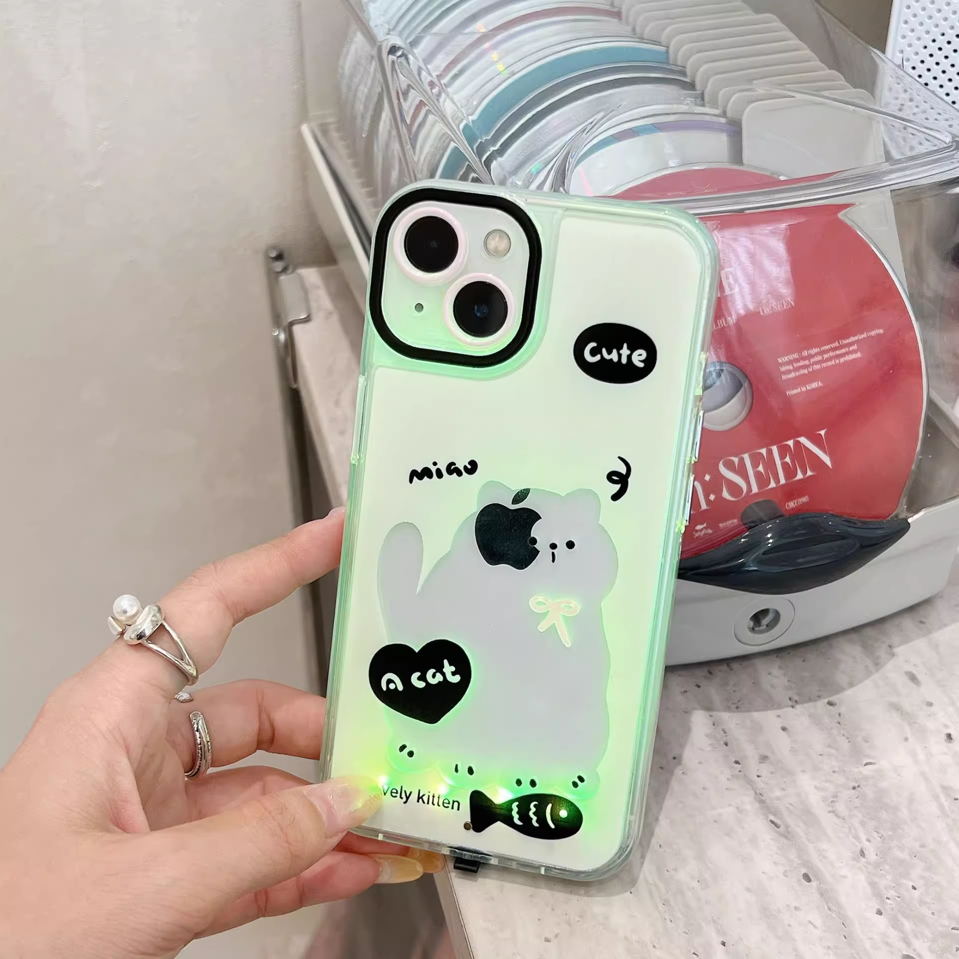 BowLift | Neon Paws Cat Lover Luminous Phone Case