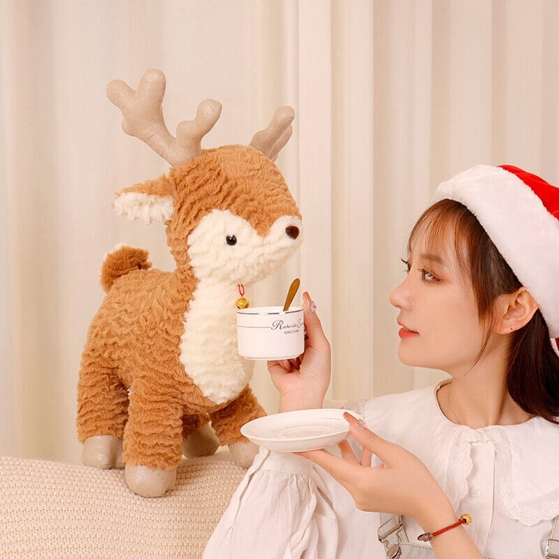 BowLift | Fluffy Christmas Tree Reindeer Plushie