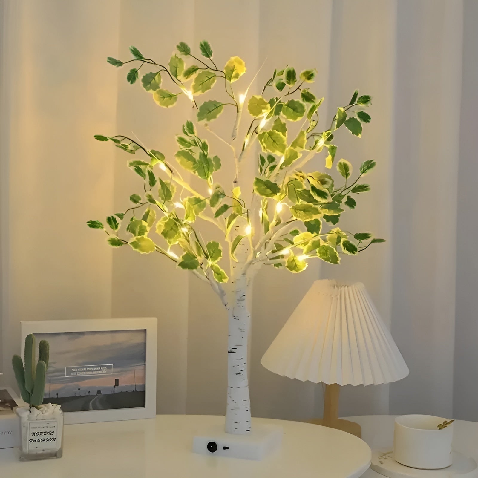 BowLift | Magical BrightTree Table Lamp – Elegant Tree Design with Warm LED Light