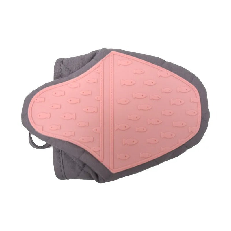 BowLift | Finley – Heat-resistant silicone oven mitt in fish shape