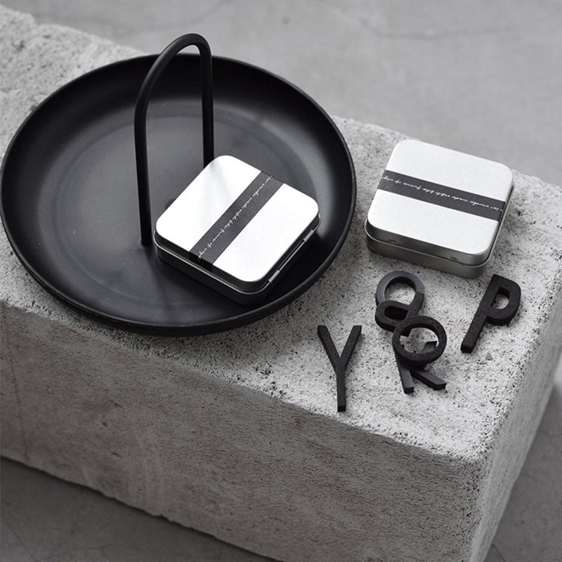 BowLift | Minimalist, round, decorative tray