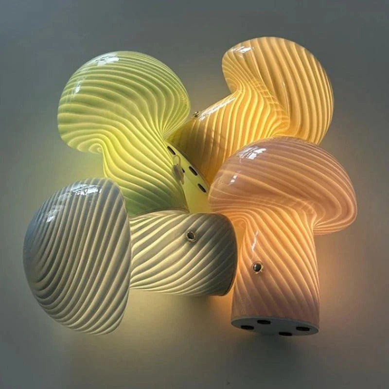 BowLift | Pastel-colored glass mushroom table lamp