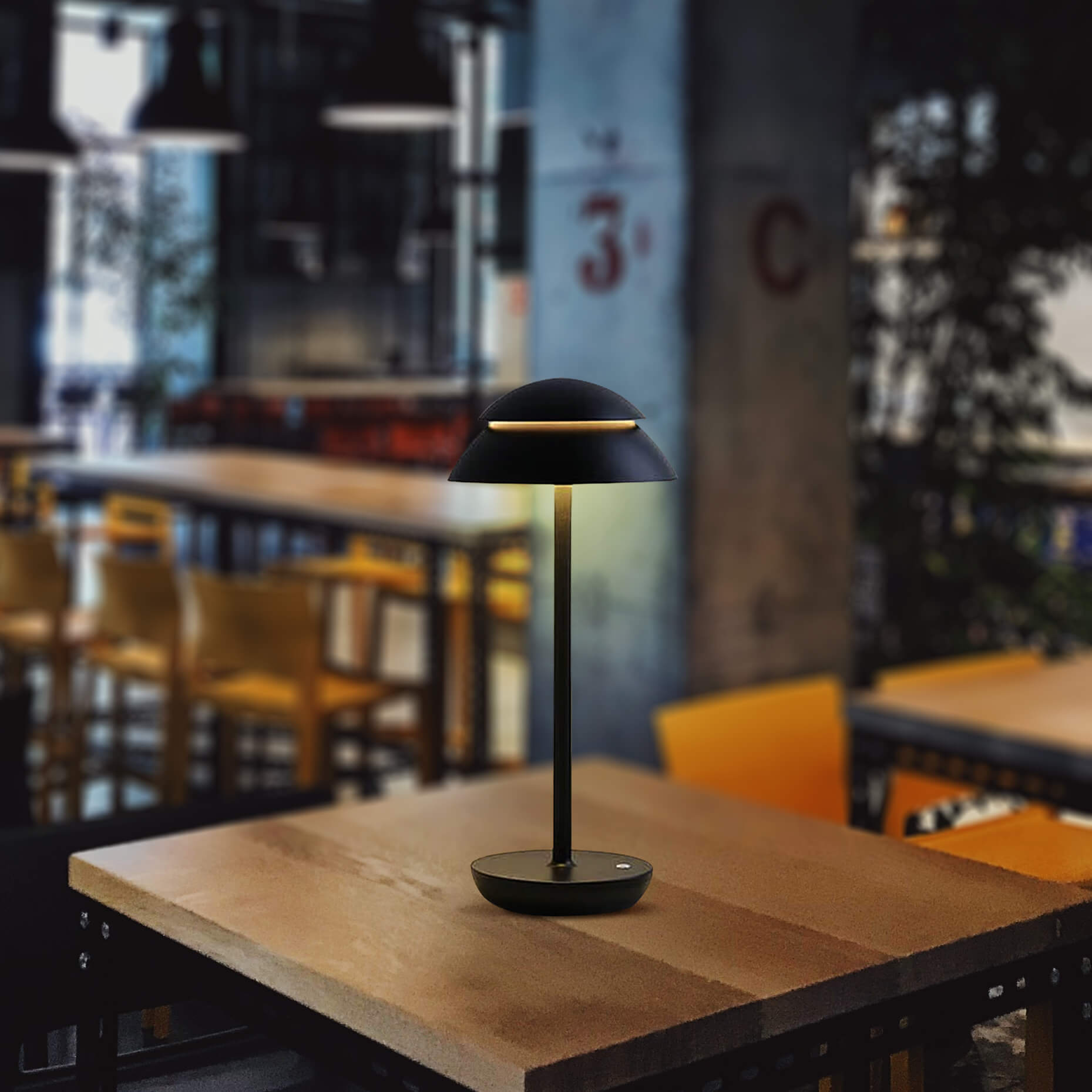 BowLift | Table Lamp with Touch Control and LED Light