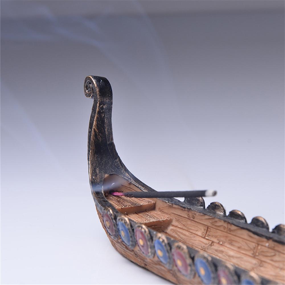 BowLift | Retro Dragon Boat Incense Holder