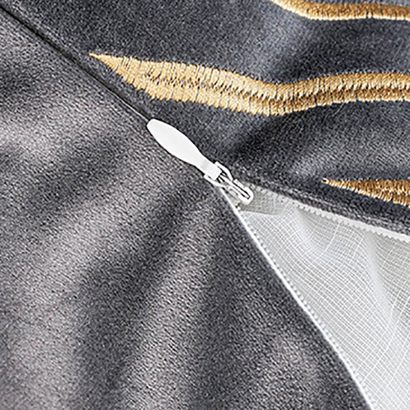 BowLift | The gilded luxury velvet cushion cover