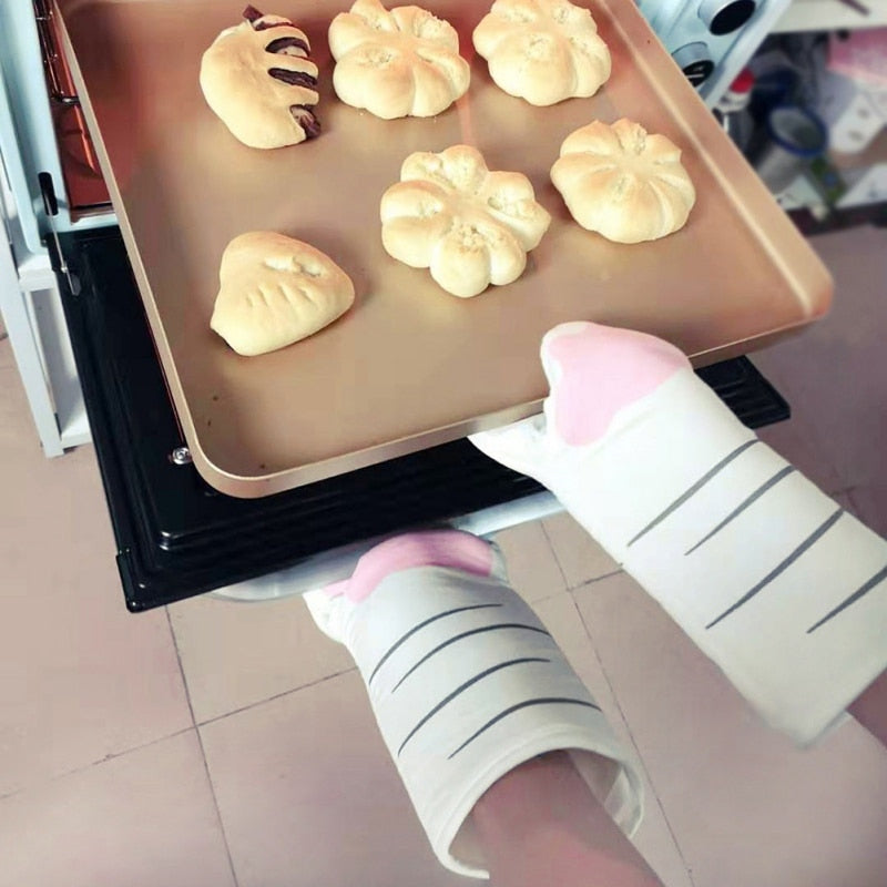 BowLift | Cute Cat Paws Oven Mitts