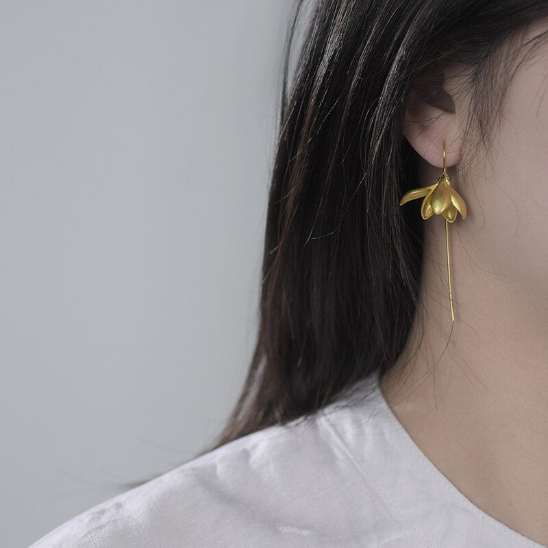 BowLift | 18K Gold Elegant Magnolia Flower Dangle Earrings