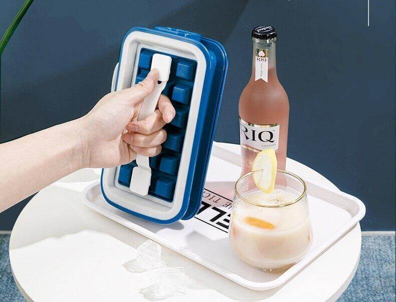 BowLift | Foldable Ice Mold Maker