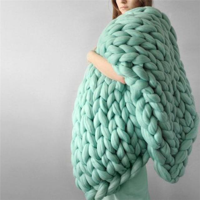 BowLift | Handmade Chunky Knit Blanket Comfy & Warm - 80 x100 cm