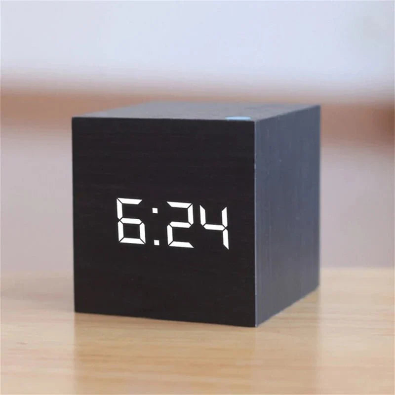 BowLift | Retro Style Digital LED Alarm Clock