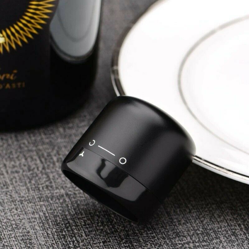 BowLift | Reusable leak-proof silicone sealing cap for champagne and wine bottles